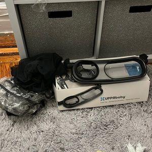 Used - Uppababy Snack Tray with FREE Uppababy Raincover and Net